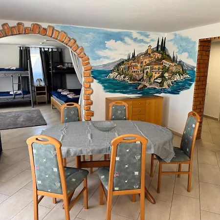 84 Qm Nahe Europa Park Bis 6 Personen Hunde Willkommen Komplett Eingezaeunt Apartman Herbolzheim