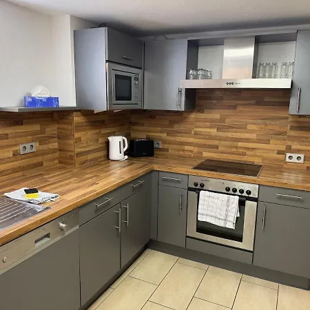 84 Qm Nahe Europa Park Bis 6 Personen Hunde Willkommen Komplett Eingezaeunt Apartman *