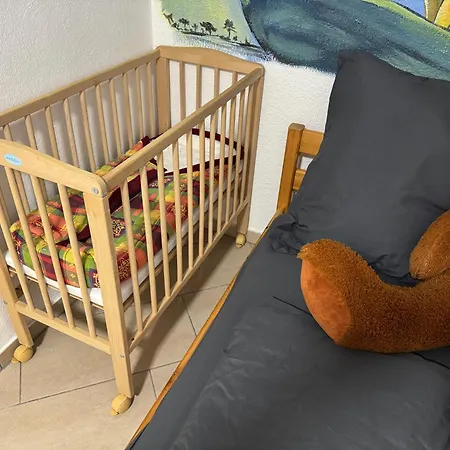 84 Qm Nahe Europa Park Bis 6 Personen Hunde Willkommen Komplett Eingezaeunt Appartement *